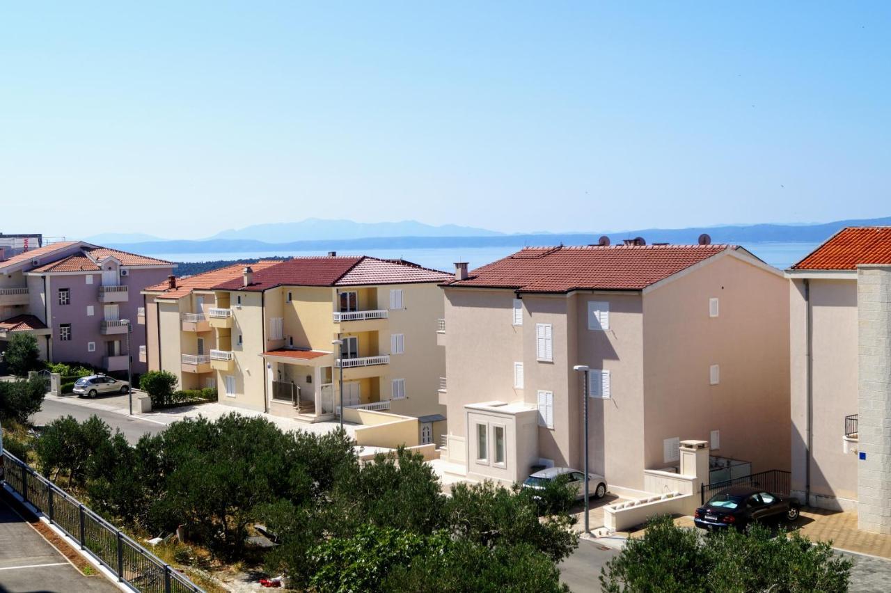 Apartment Ivona With Beautiful Seaview Makarska Kültér fotó