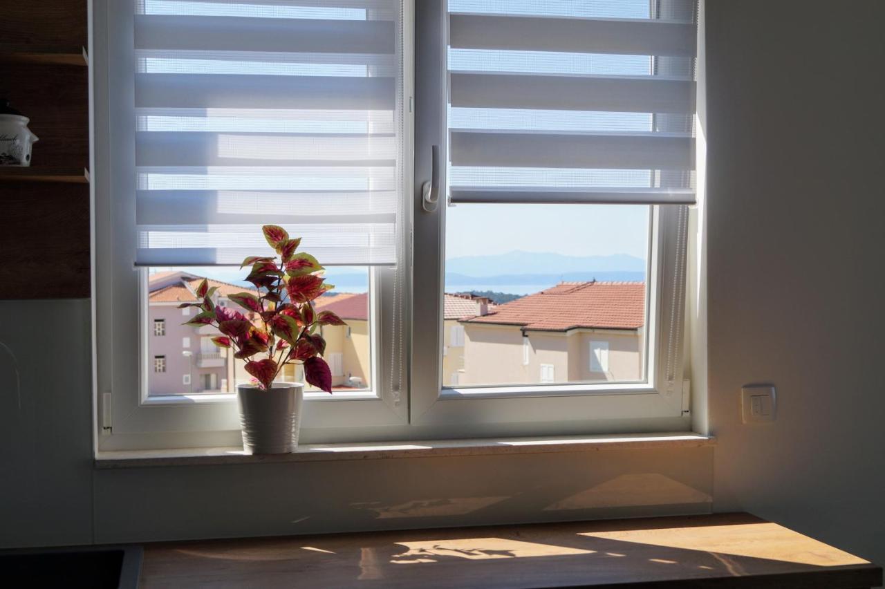 Apartment Ivona With Beautiful Seaview Makarska Kültér fotó